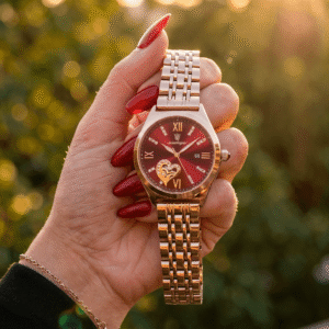Reloj de mujer Corazón Rubí en oro rosa con carátula roja — NEXO SV El Salvador